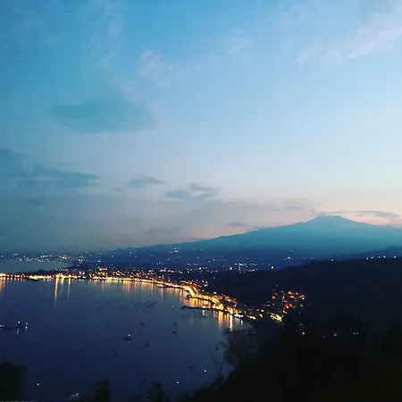 Georgiana * Taormina