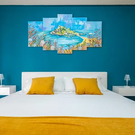 Daire Georgiana Taormina